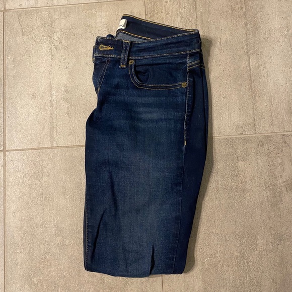 Vineyard Vines Skinny Jeans - Picture 2 of 5